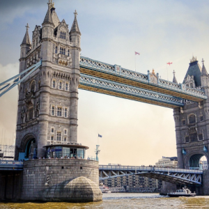 United Kingdom eSIM data plan for travel & business | microesim instant activation